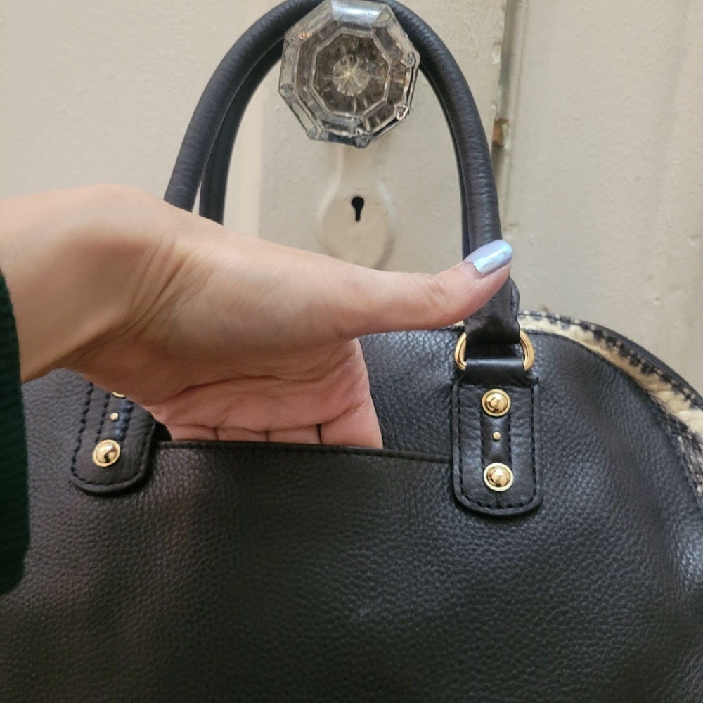 Michael Kors Leather&Faux Python Bowler Bag. Modern Chic Classic Everyday Luxury - Picture 3 of 7